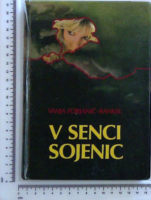 V senci sojenic
