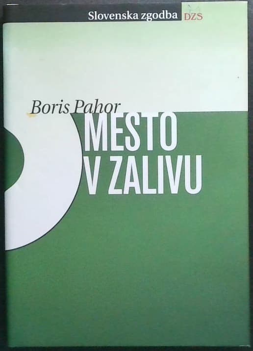 Mesto v zalivu